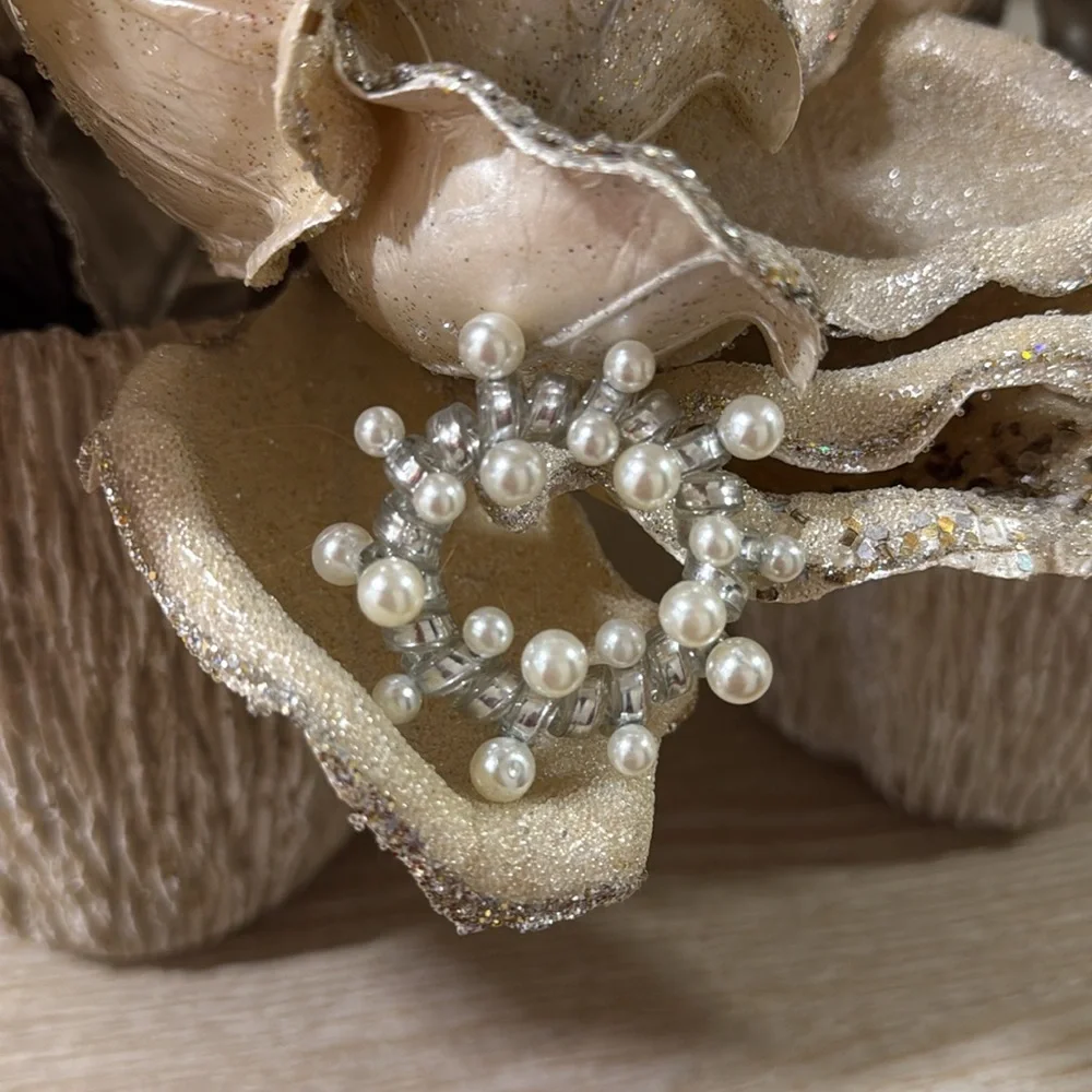 Elegant Silver and Pearl Cluster Hair Ties